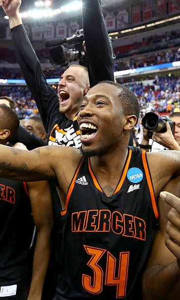 For Mercer, healing, mourning after Bryan's death begins one way: Together